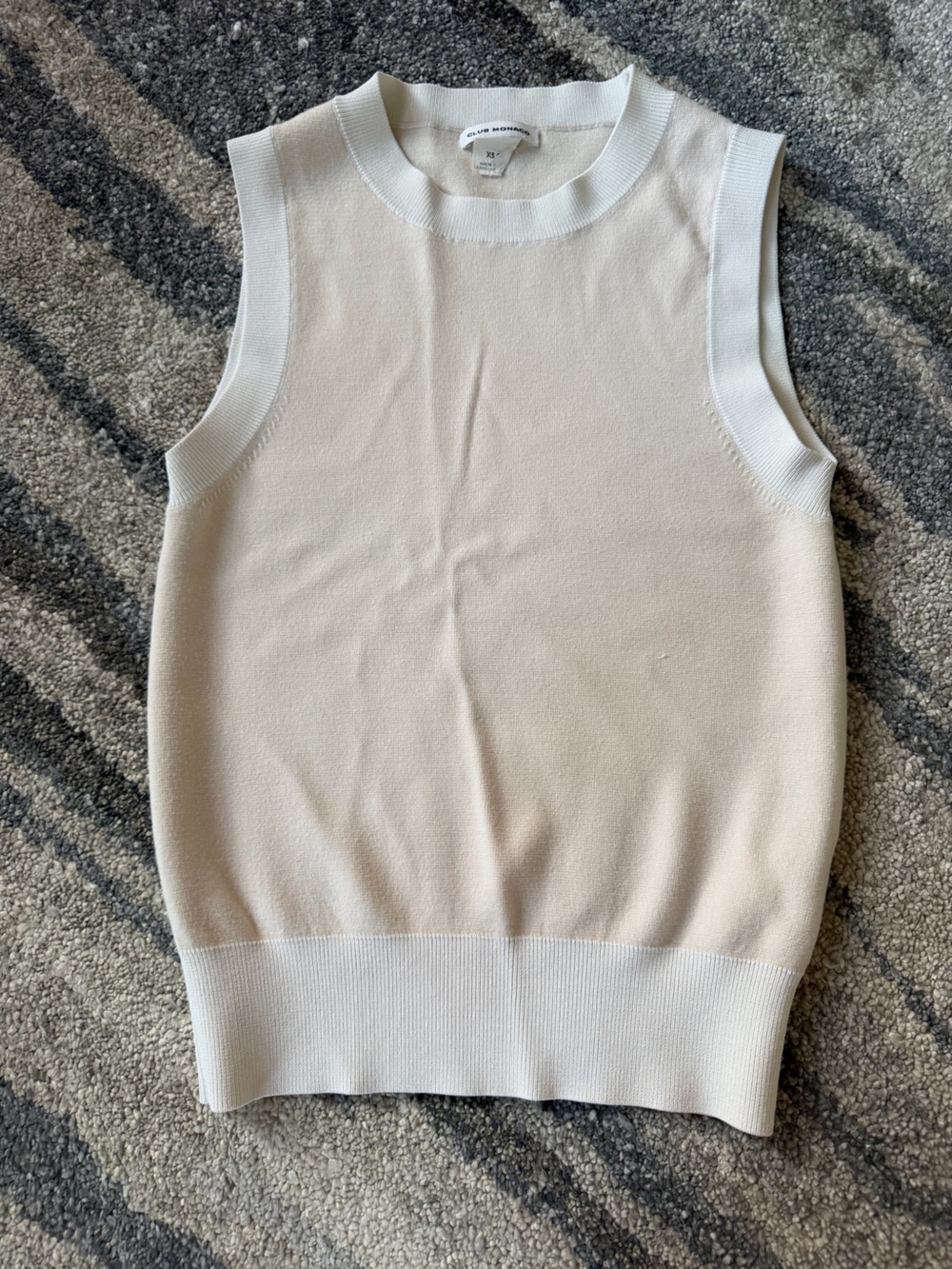 Club Monaco Cream Knit Sleeveless Shell
